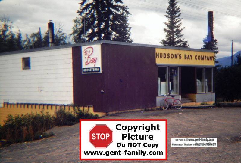 hudson_s_bay_company_building_2-0003.jpg