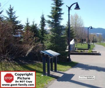 101_1936_pathway_center.jpg