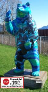 101_1950_lunas_pod_spirit_bear.jpg