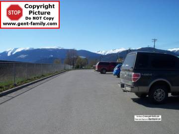 101_1974_view_from_parking_lot.jpg