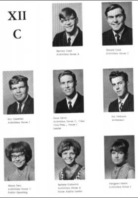 eci_grad_91_.jpg