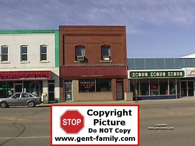 estevan-_canada_cafe_building-_1999.jpg